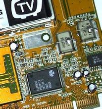 石英晶体振荡器 石英晶体振荡器