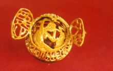 秦皇岛民间艺人杨洪武核雕《海螺仙子》