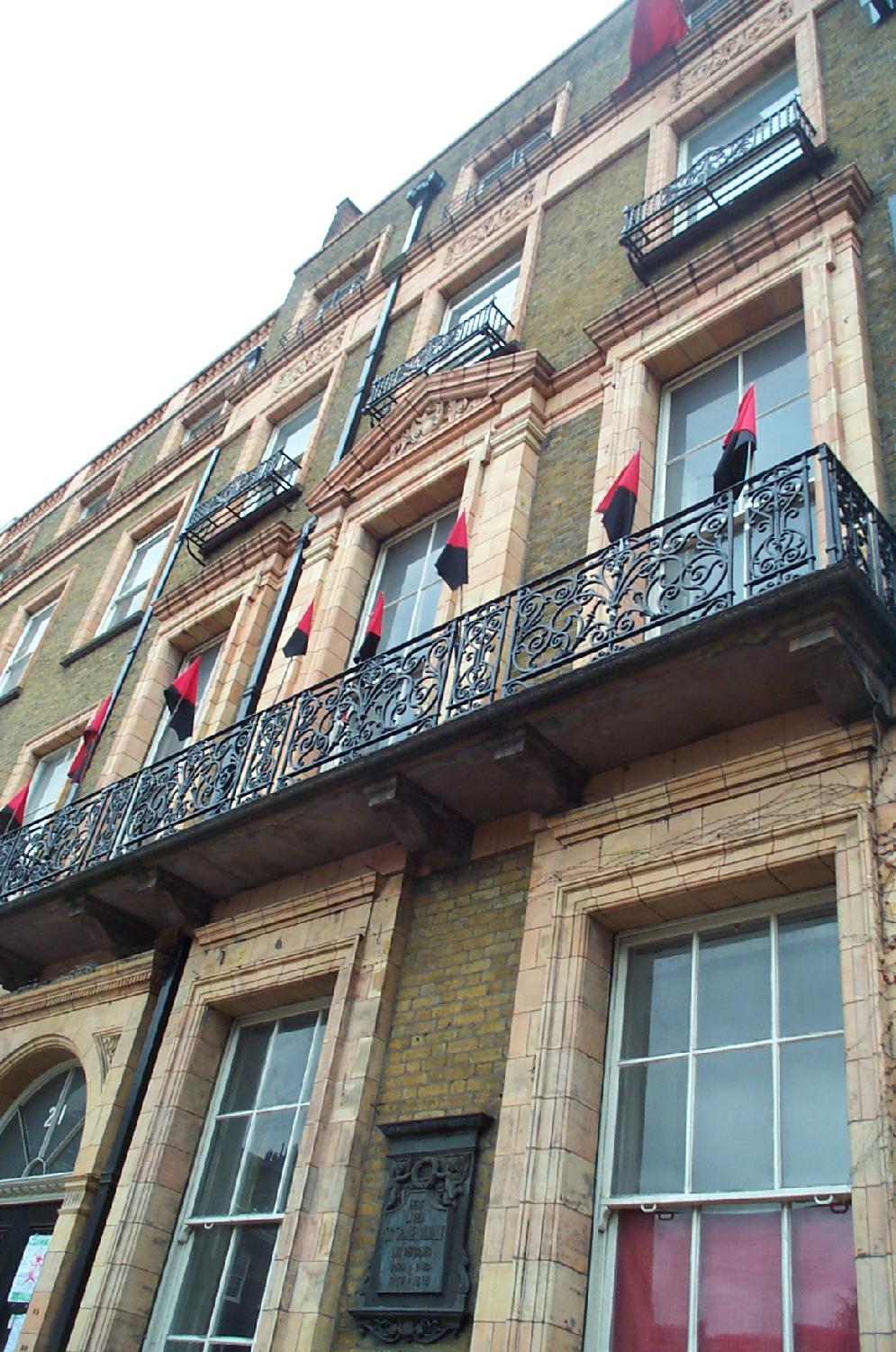 【russell_square】什么意思_英语russell_square的翻译_音标_读音_用